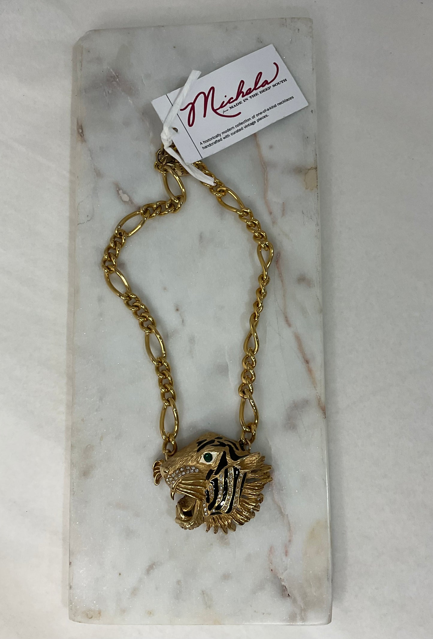 Made Erwin Pearl necklace