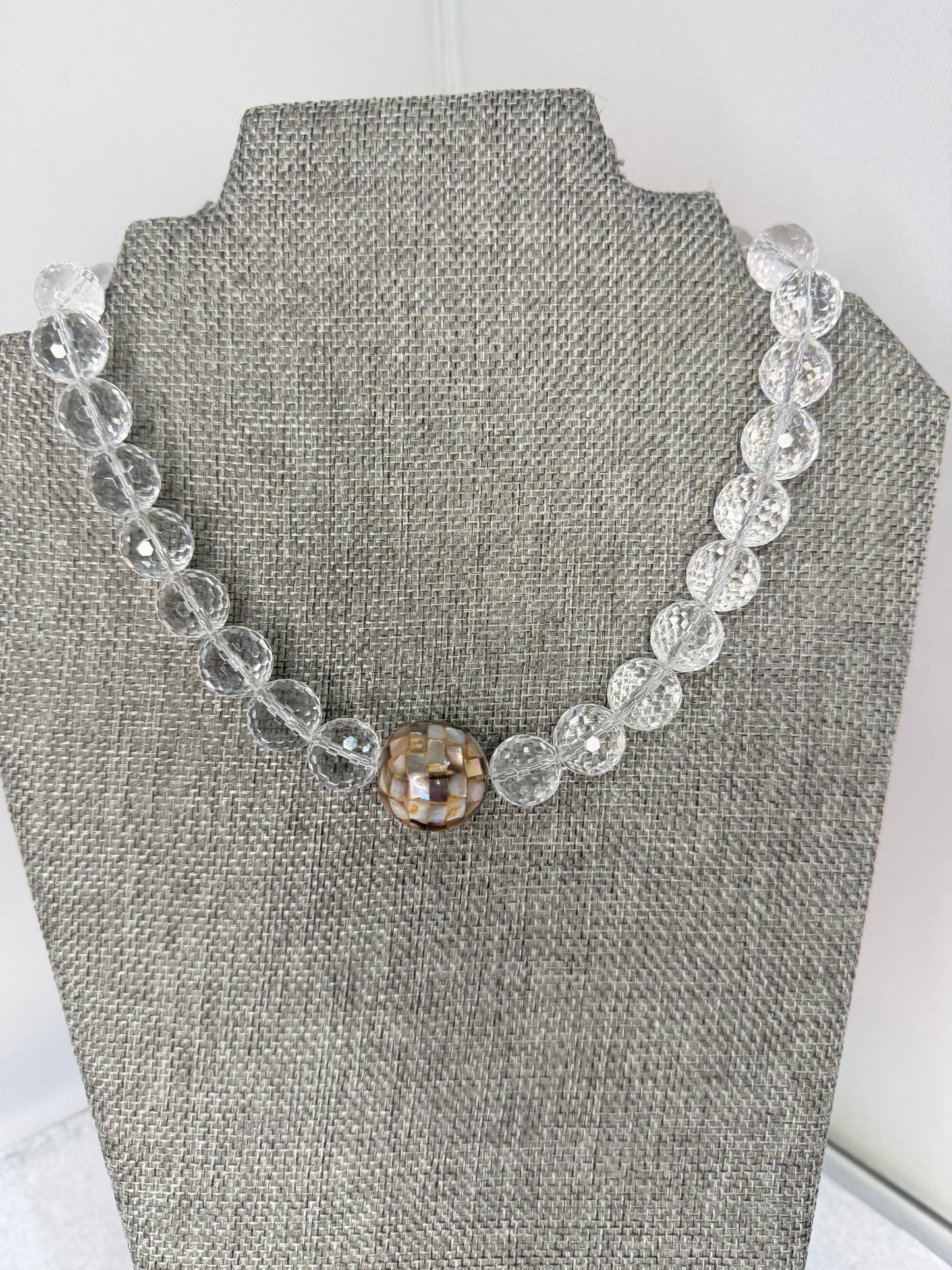 Made mother of Pearl necklace