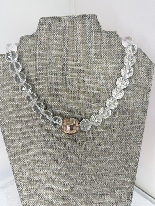 Made mother of Pearl necklace