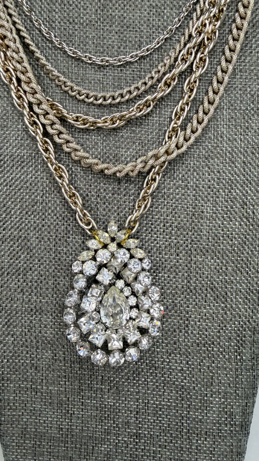 Made- 1940s Weiss necklace