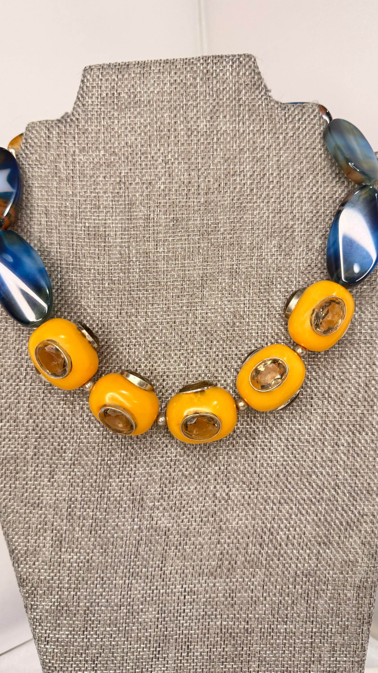 Made agate necklace