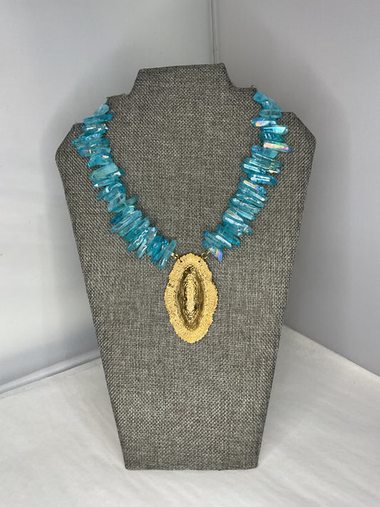 Made 1979s blue quartz necklace