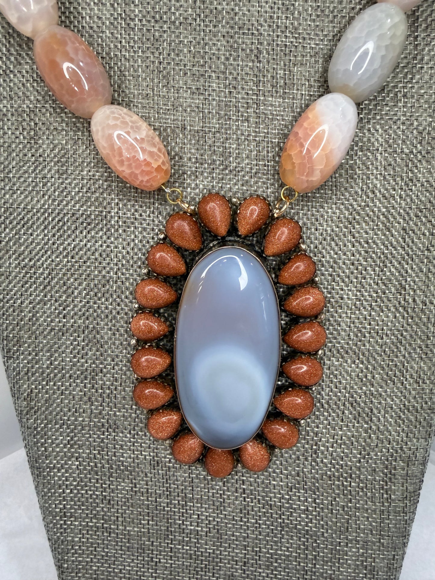 Made 1960s Agate necklace