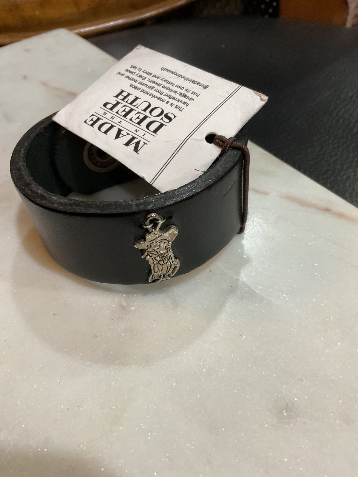 Made 1960s cuff