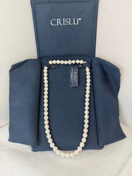 Crislu 1.2 Ct White Pearl necklace