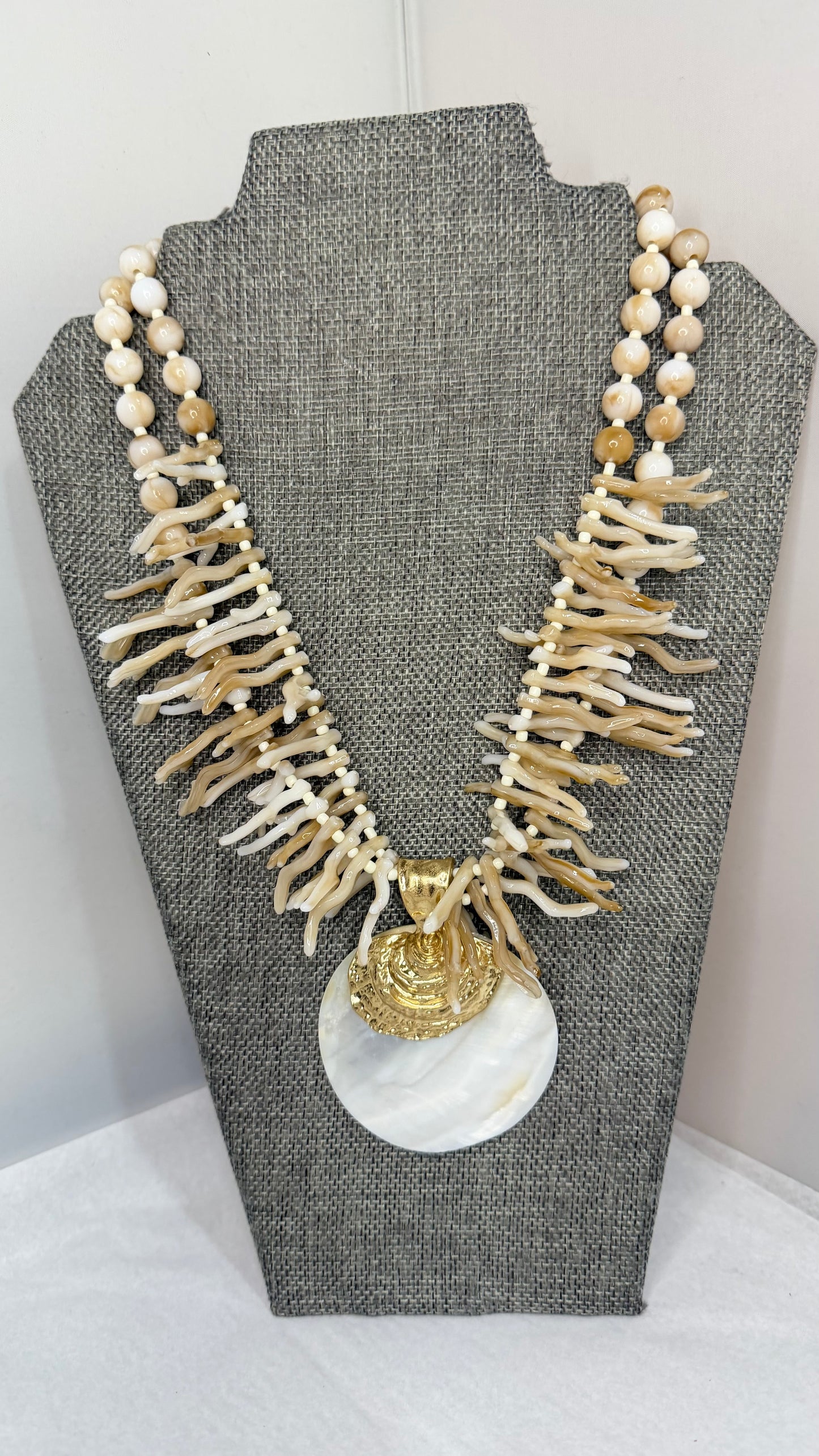 White Coral Branch Necklace￼