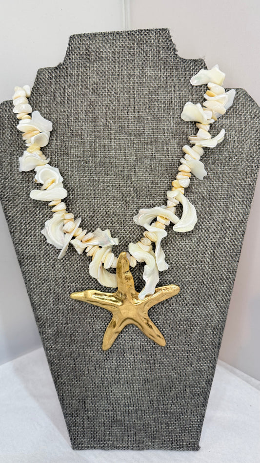Chunky shell starfish necklace