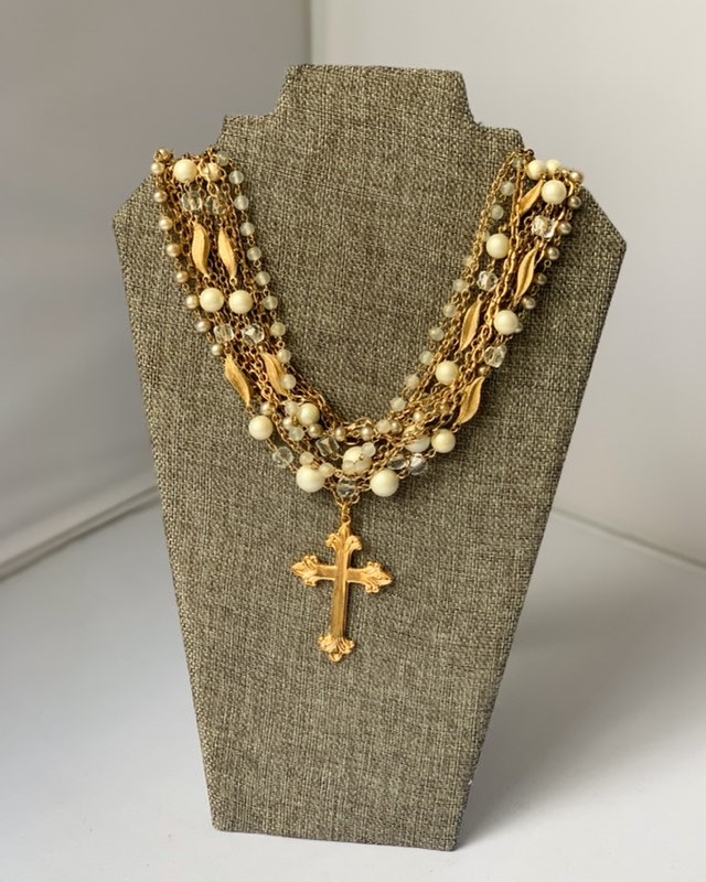 MADE-Cross Necklace with Pearl Chain