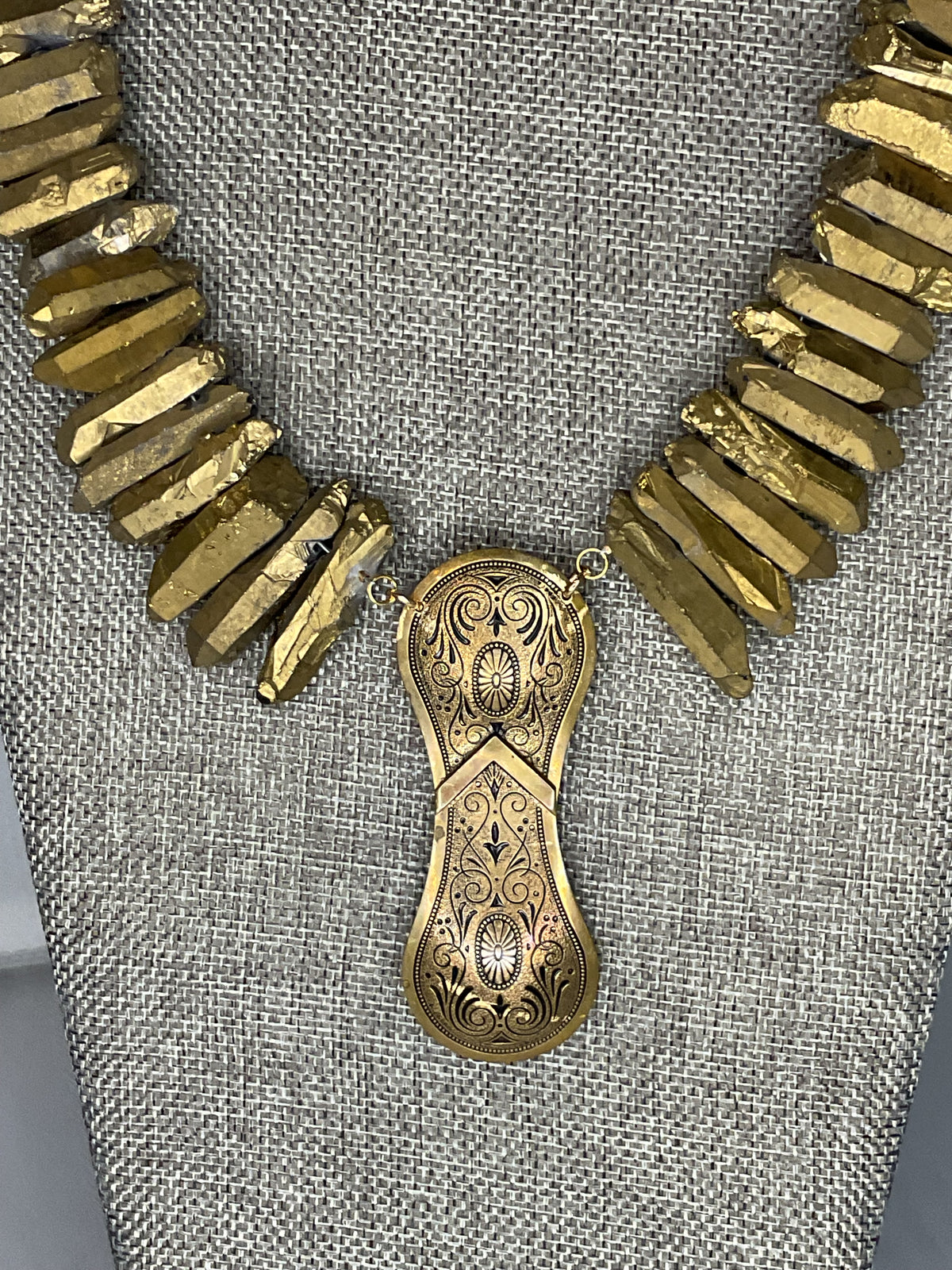 Made 1800s quartz necklace