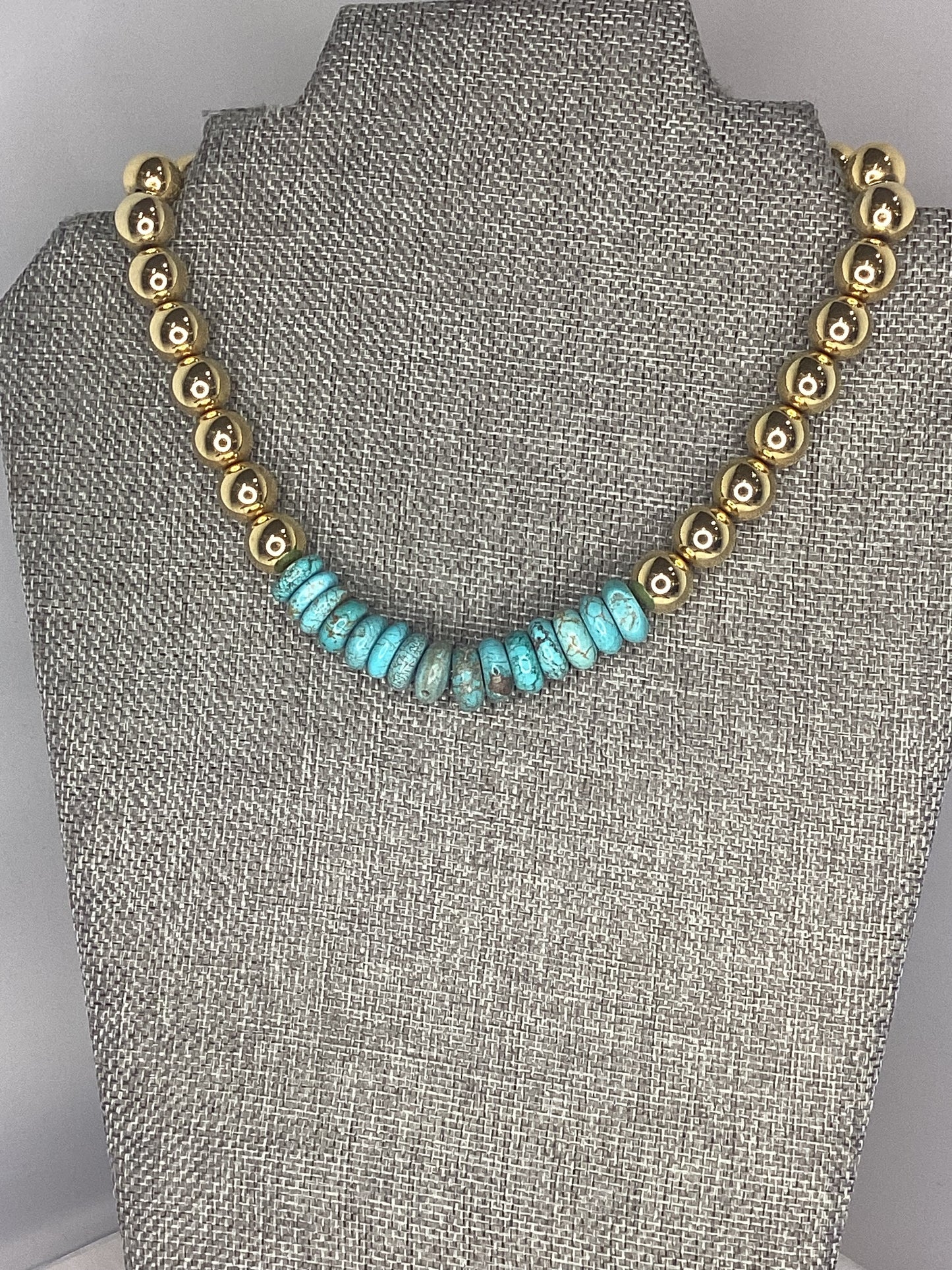 Made turquoise and gold bead necklace