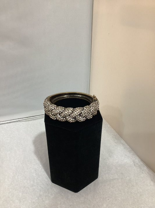 MADE- Hinged Bracelet