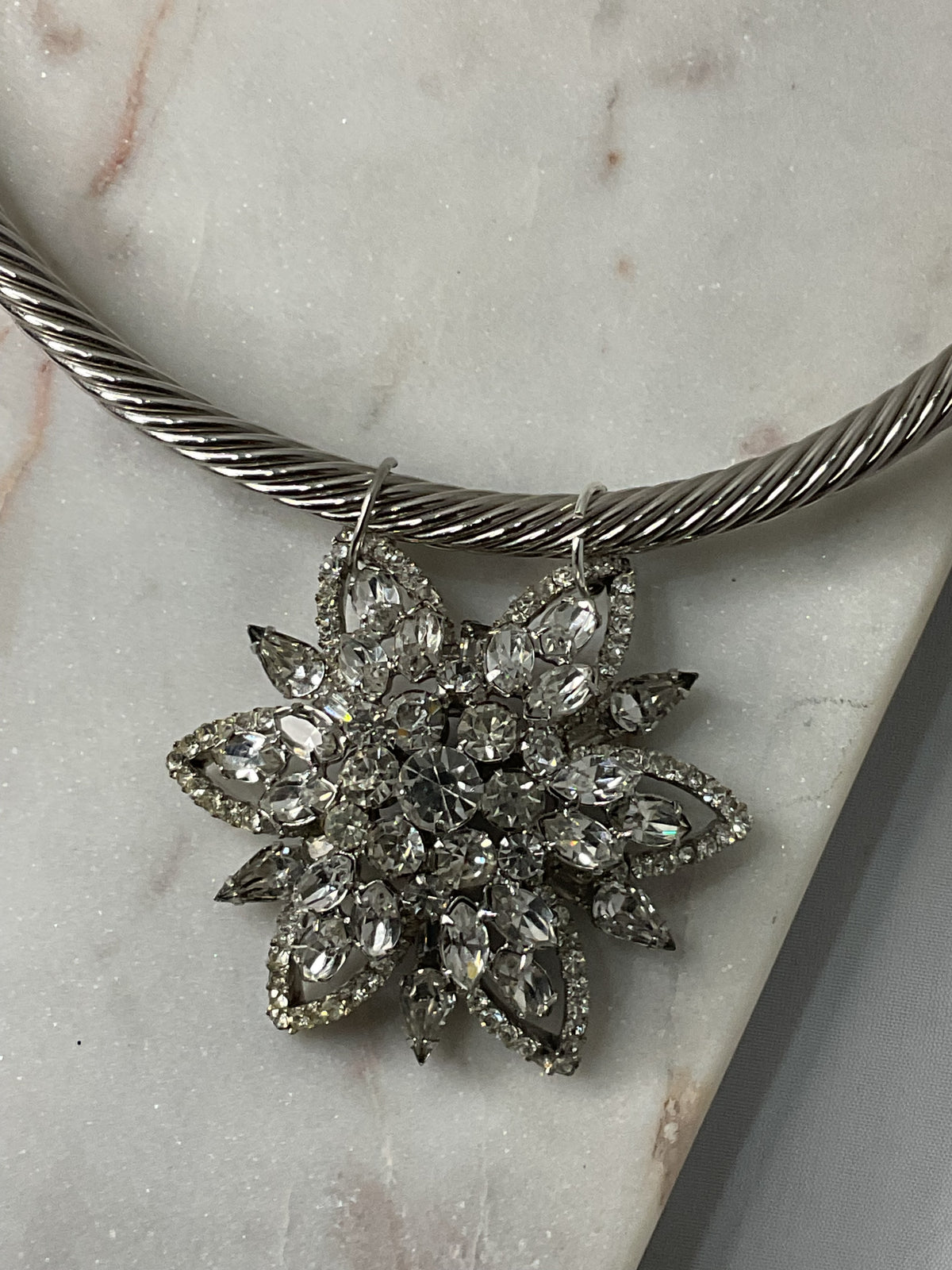 Made 1950s choker