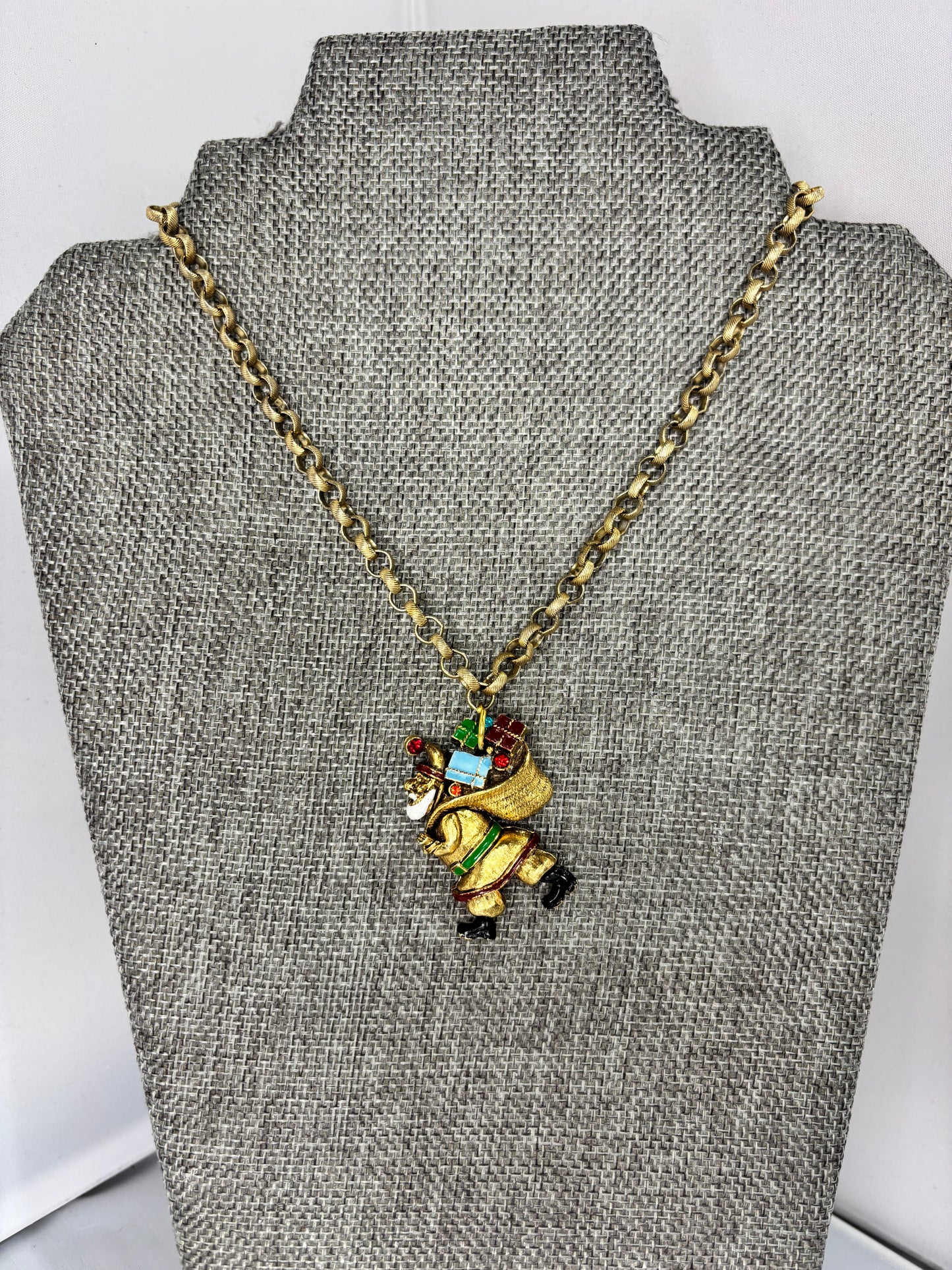 MADE- 1960’s Art Santa Necklace