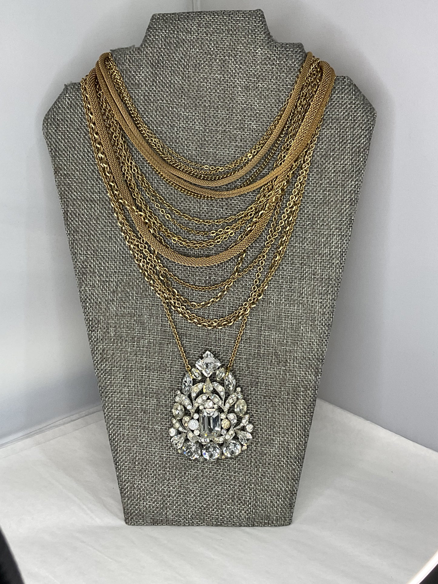 Made Eisenburg brooch necklace