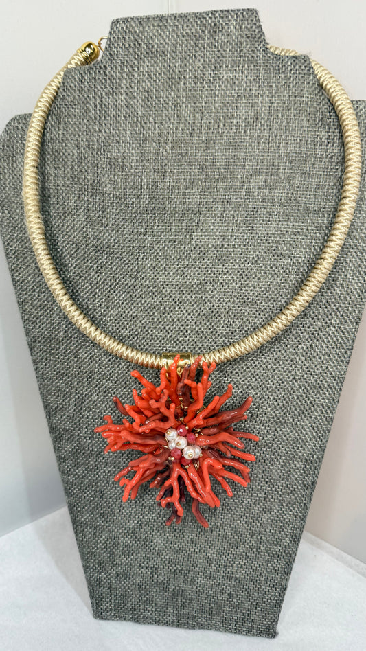 Red coral necklace ￼