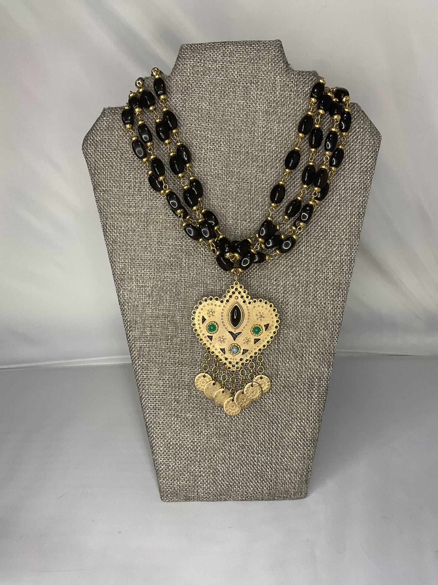 Made 1980s brooch necklace