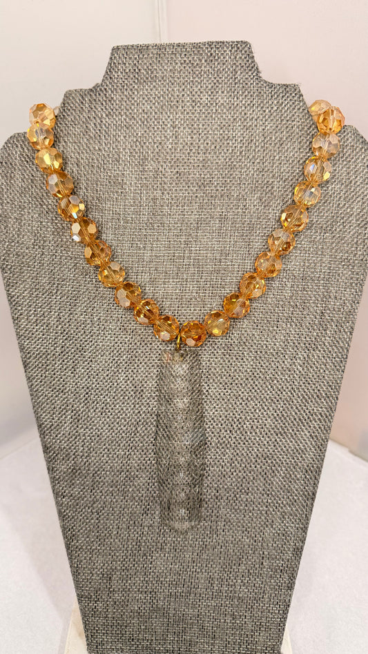 Made 1930s French necklace