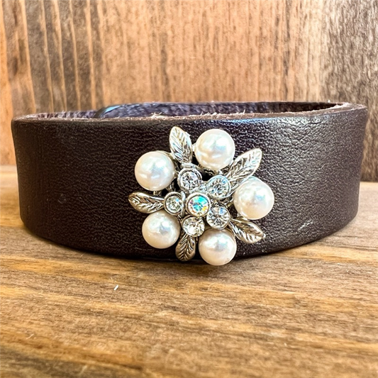 MADE- Dainty Pearl Cuff