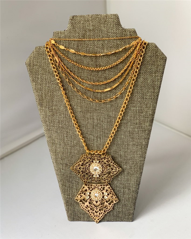 MADE- Long Gold Necklace with Pendant