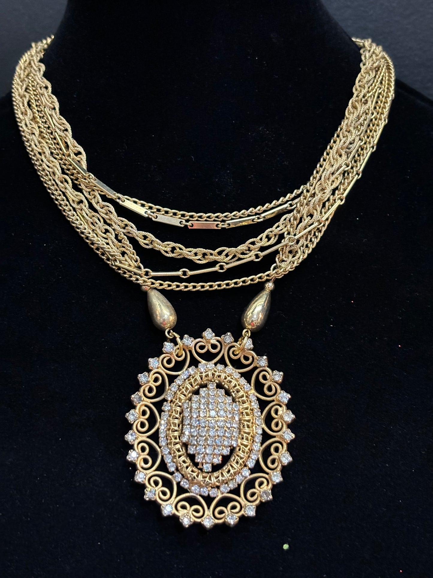 MADE - Gold Necklace with Brooch