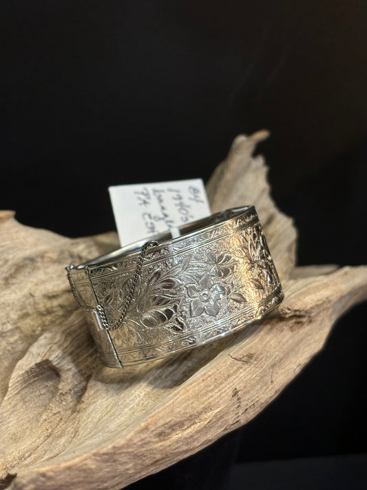 MADE - Silver Hinged Bracelet