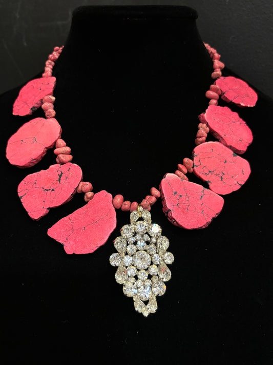 MADE- Magnesite Bead Necklace with Brooch