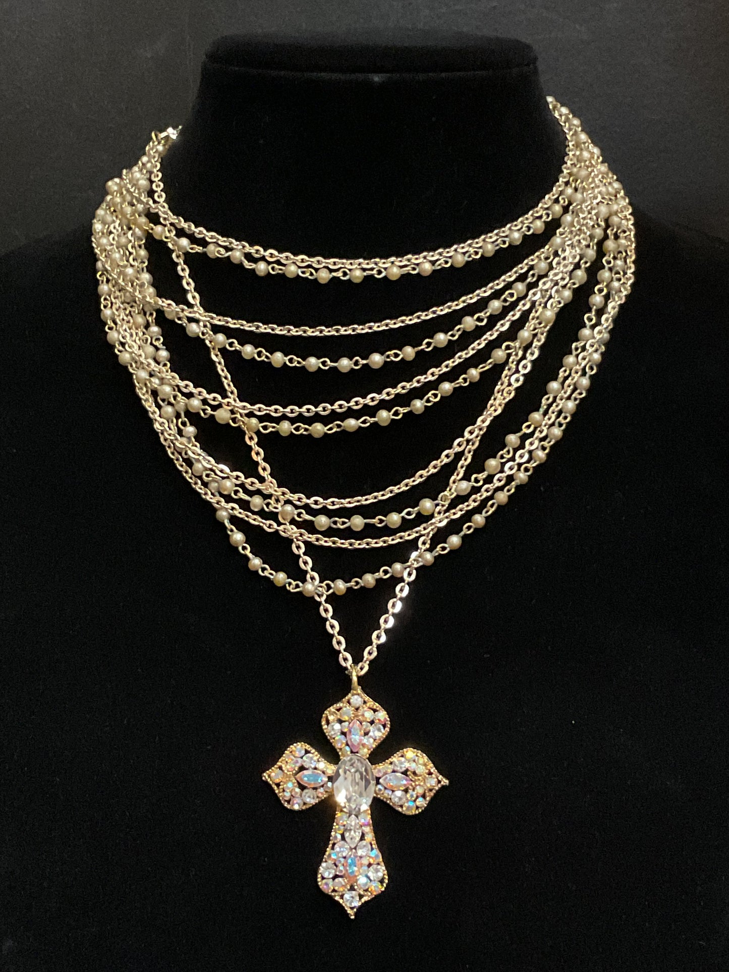 MADE - Pearl Cross Chain Necklace